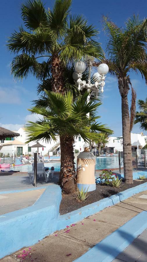 Puerta Del Sol Apartment Caleta De Fuste Exterior photo
